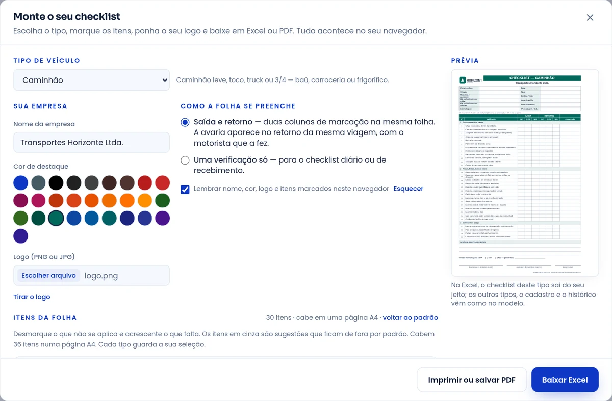 Tela de personalização do checklist: seletor do tipo de veículo no alto, campos de nome da empresa, paleta de cores e logo à esquerda, os três blocos de itens com caixas de marcar e um campo para acrescentar item próprio, e a prévia da folha montada à direita